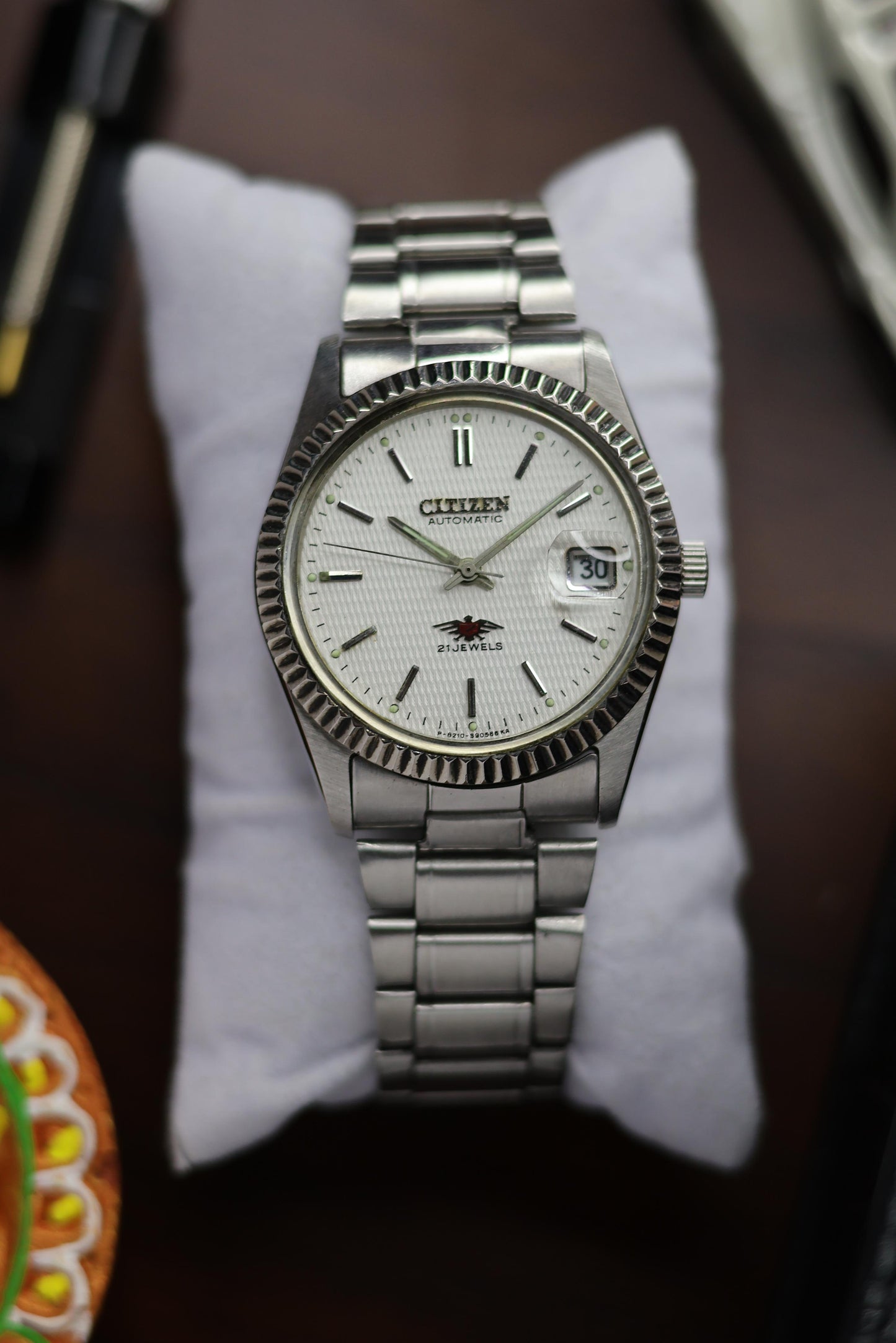 (Super Rare) Citizen Eagle 7 White Guilloche Dial with Fluted Bezel (Pre Owned)