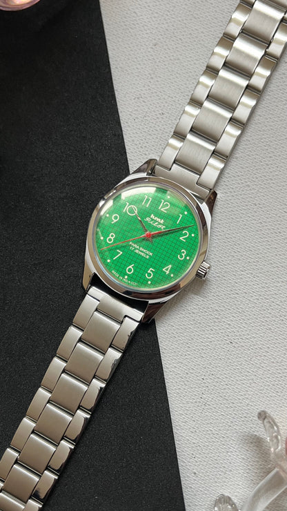 HMT Pilot Graph Dial - GREEN