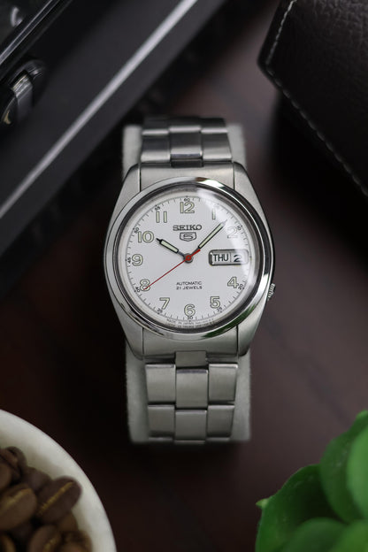 Seiko 5 - White Field Dial with Glass Back - Automatic Watch (Pre Owned)