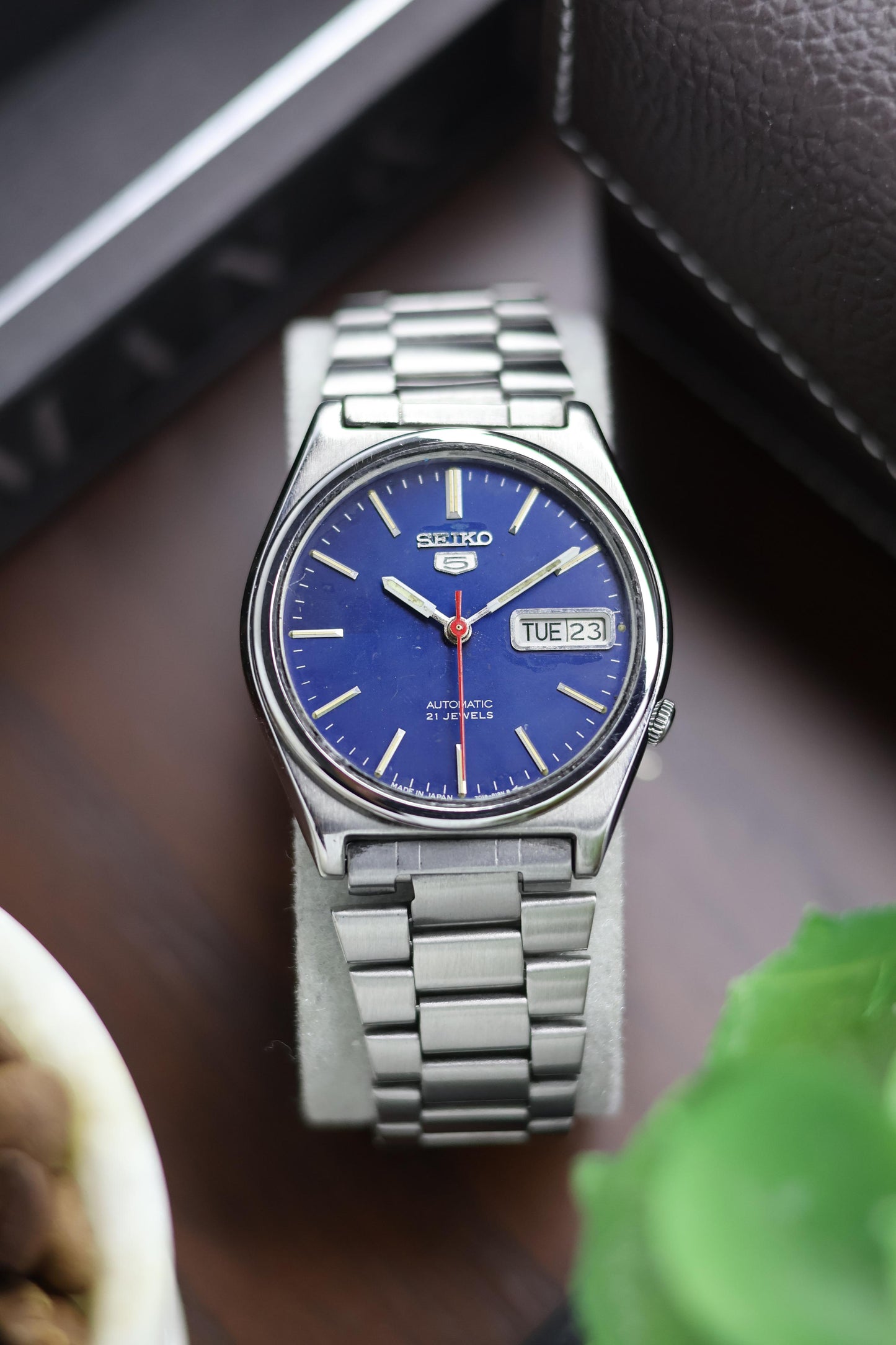 1980 Seiko 5 Blue Dial - Automatic Vintage Watch (Pre Owned) - A114