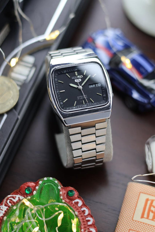 (Super Rare) 1974 Seiko 5 Railway Time Navy Blue TV Dial - Automatic Vintage Watch (Pre Owned) - SE552