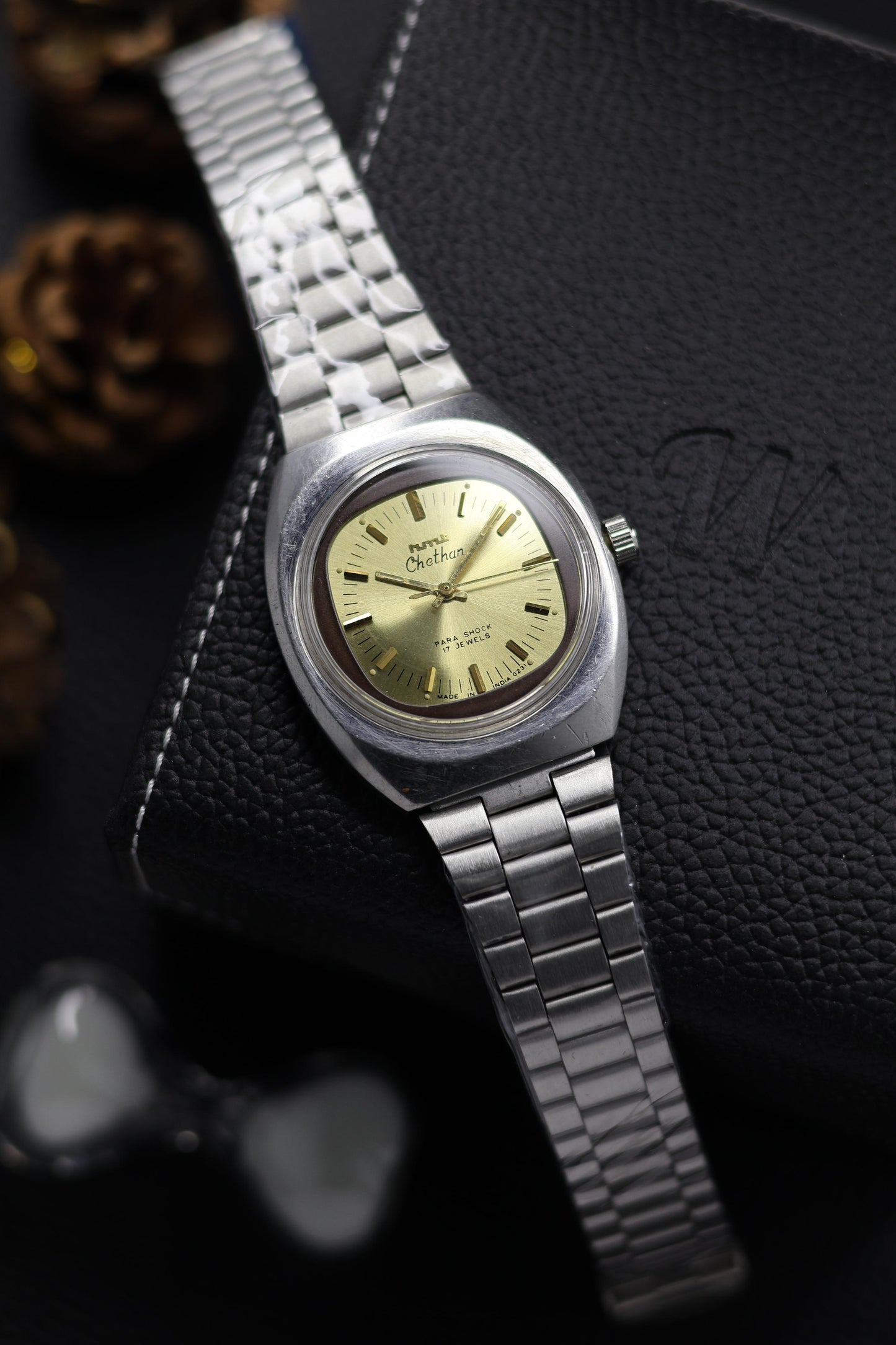 Vintage HMT Chethan Champagne TV Dial - in Original Condition - Mechanical Hand Winding Watch (Pre Owned) - A585