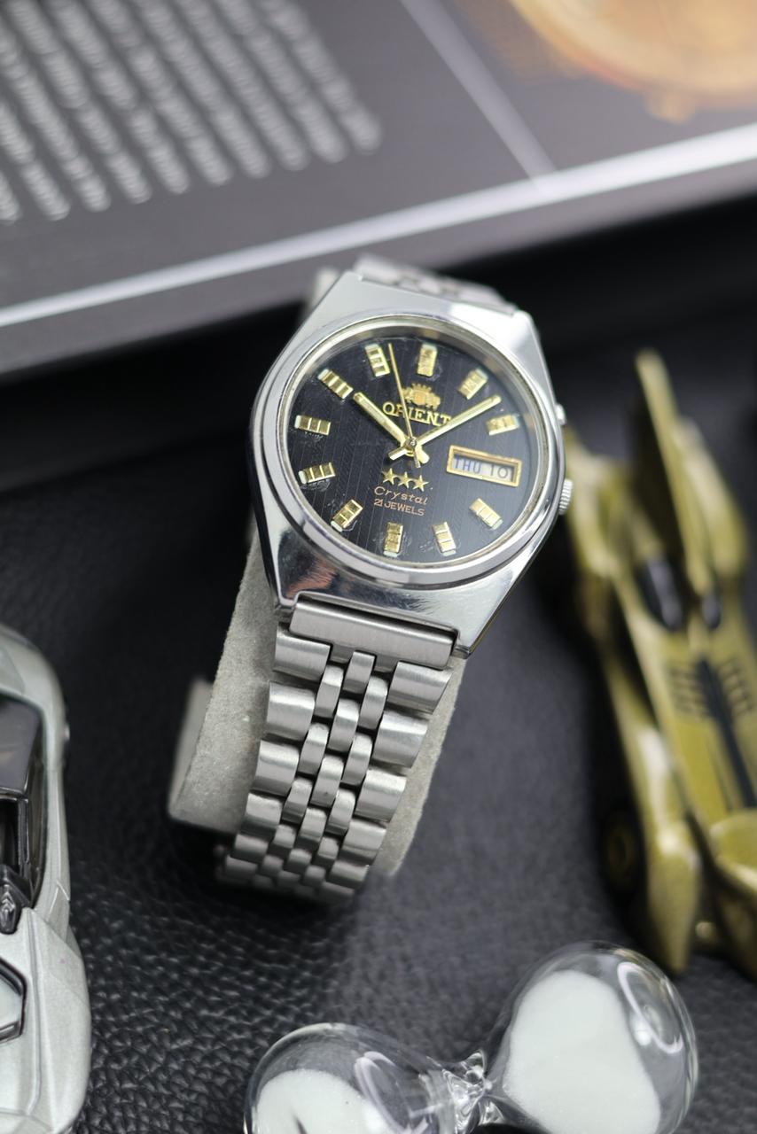 Orient Tri-Star Crystal Black Motif Dial - Automatic Vintage Watch (Pre Owned) - SE497