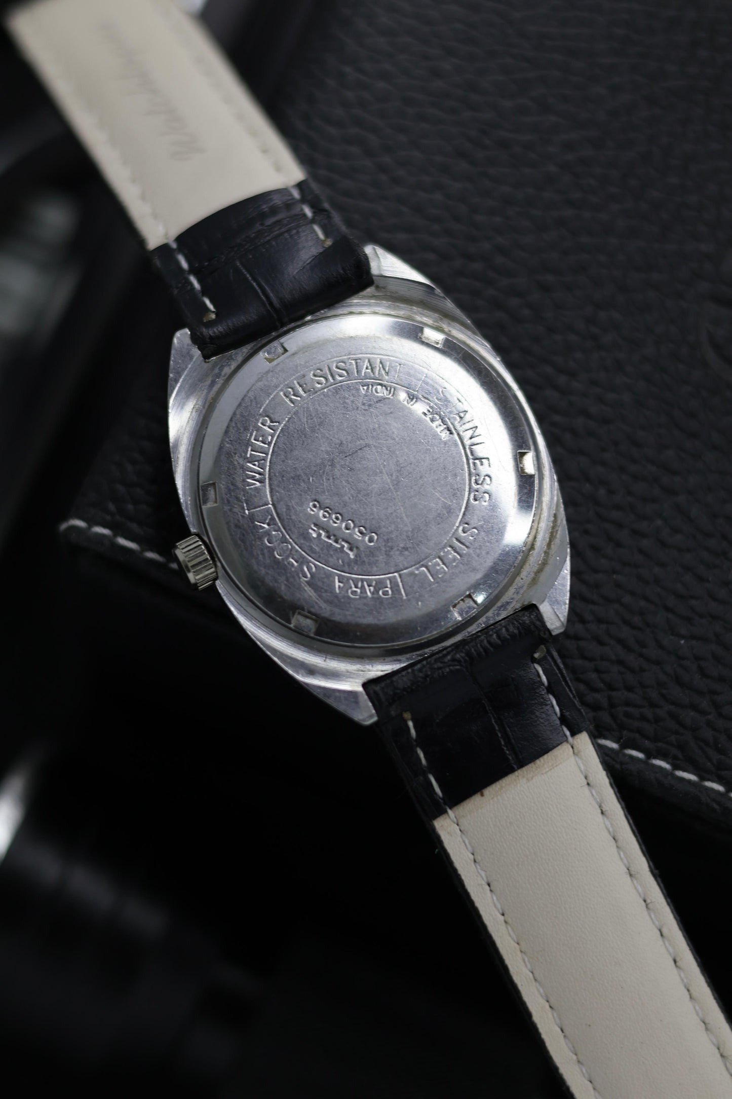 (Super Rare) Vintage HMT Avinash Silver Dial - in Original Condition - Mechanical Hand Winding Watch (Pre Owned) - SE549