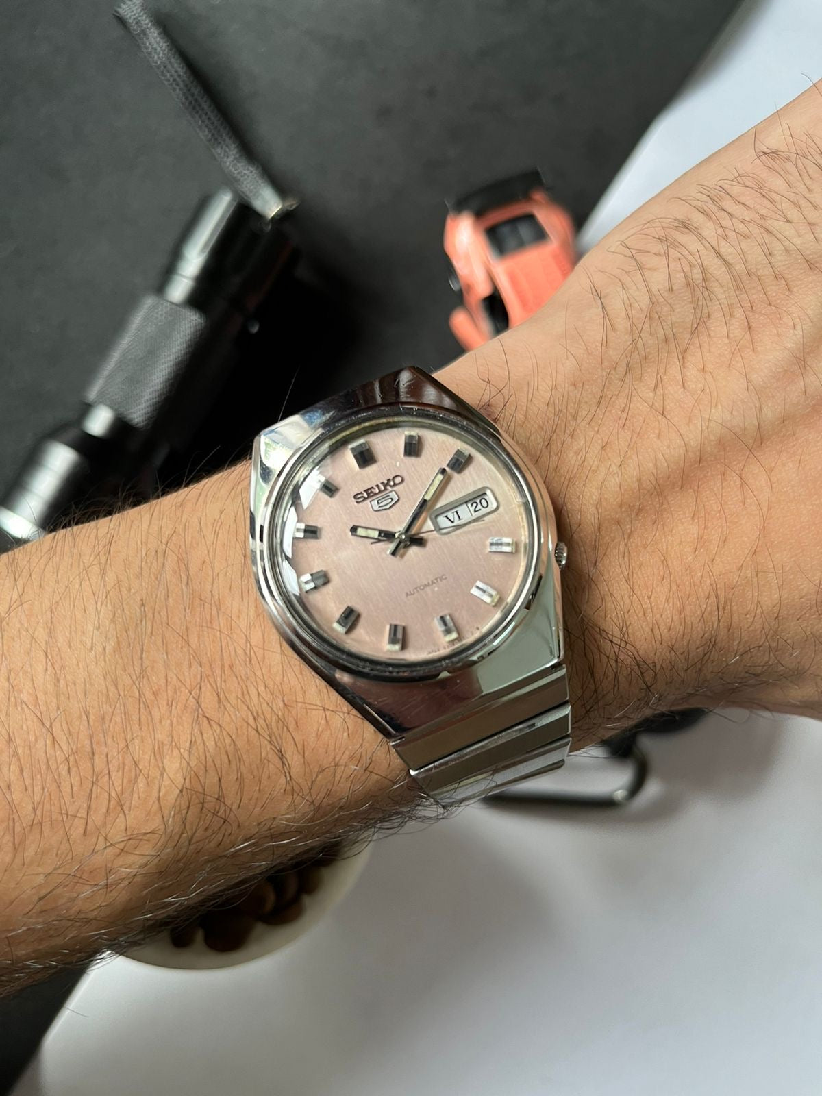 (Super Rare) 1981 Seiko Salmon Dial (Pre Owned)