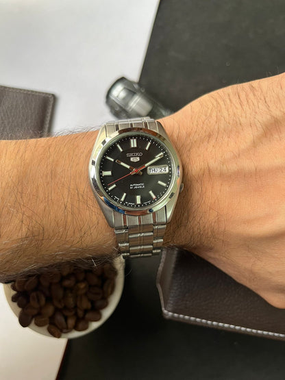 Seiko 5 - Black Dial with Glass Back (Pre Owned)