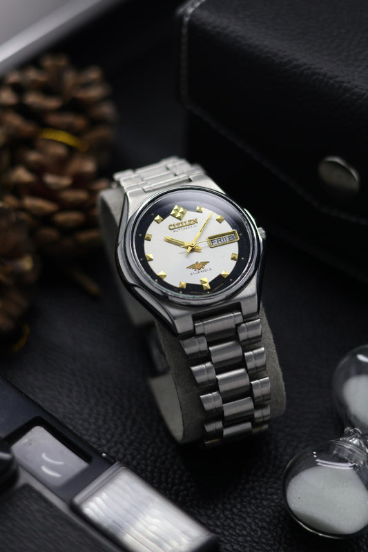 (Super Rare) Citizen Eagle 7 White Motif Dial - Automatic Vintage Watch (Pre Owned) - SE621