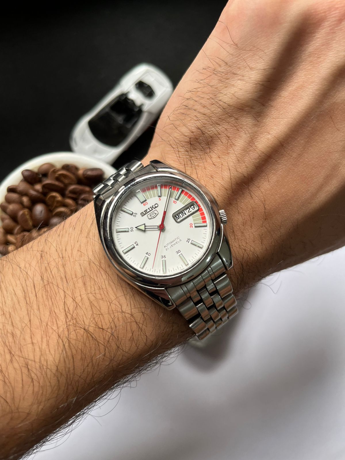 Seiko 5 White Racing Dial (Pre Owned) - #W69