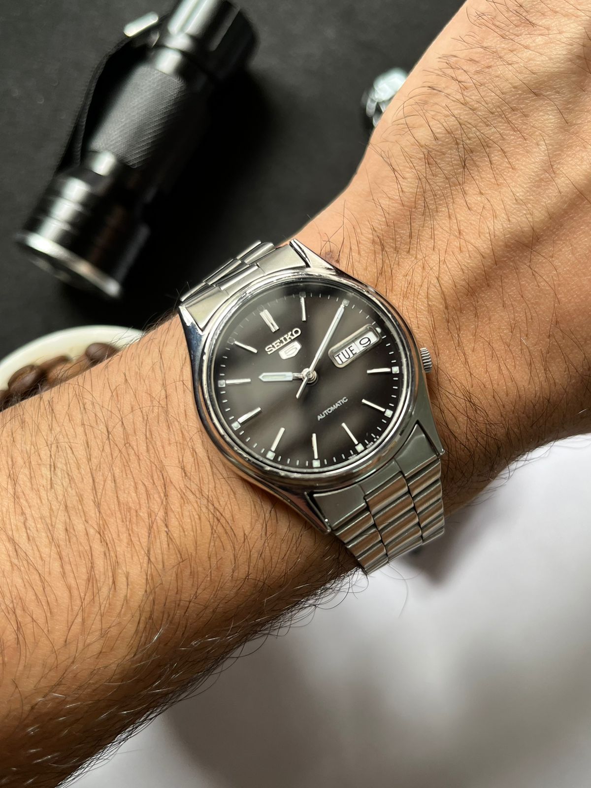 1995 Seiko 5 Black Sunray Dial (Pre Owned)