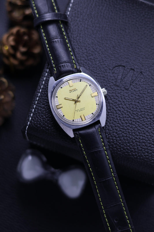Vintage HMT Vijay Champagne Dial - in Original Condition - Mechanical Hand Winding Watch (Pre Owned) - A624