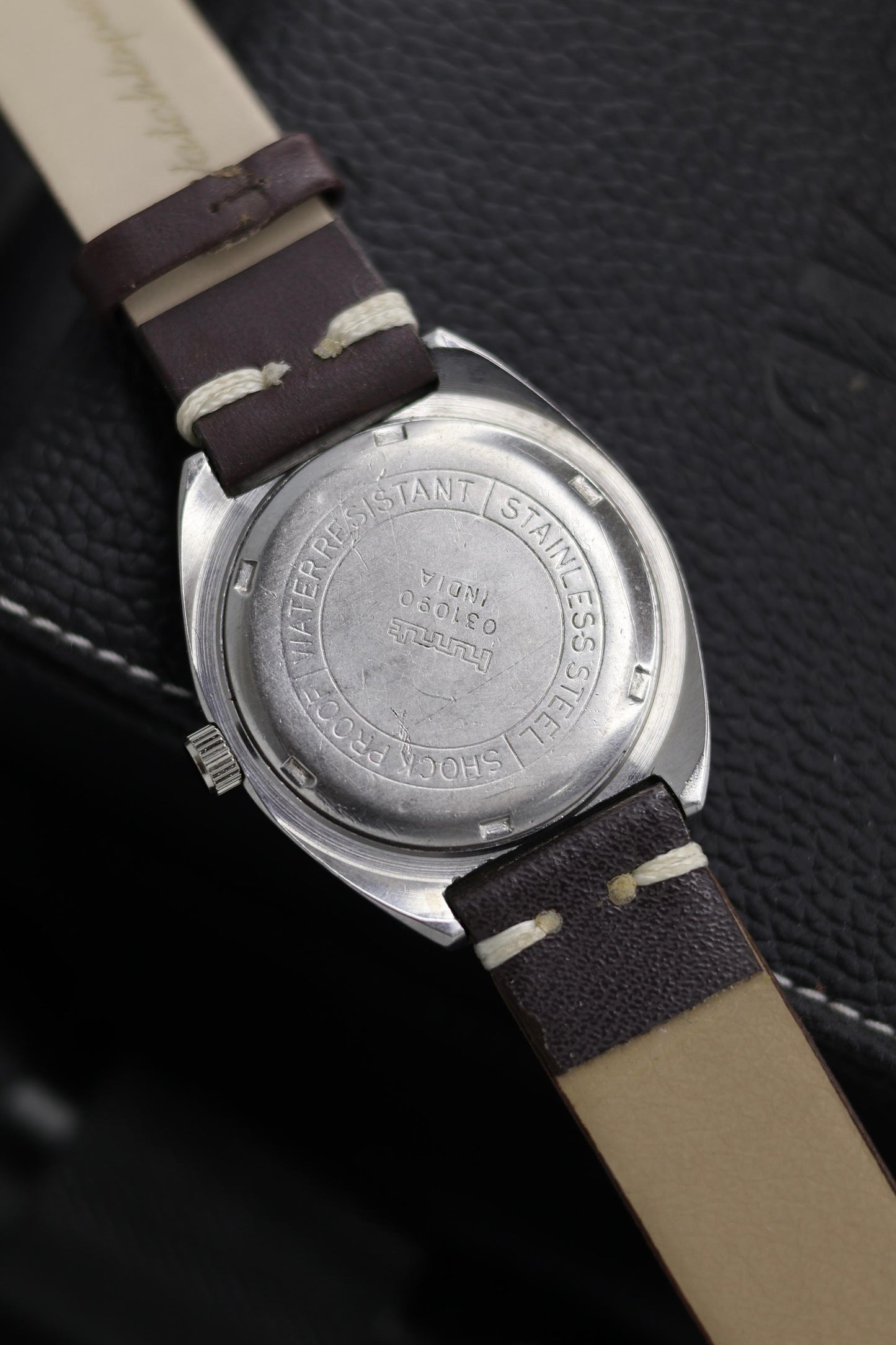 Vintage HMT Chirag - in Original Condition - Mechanical Hand Winding Watch (Pre Owned) - SE609