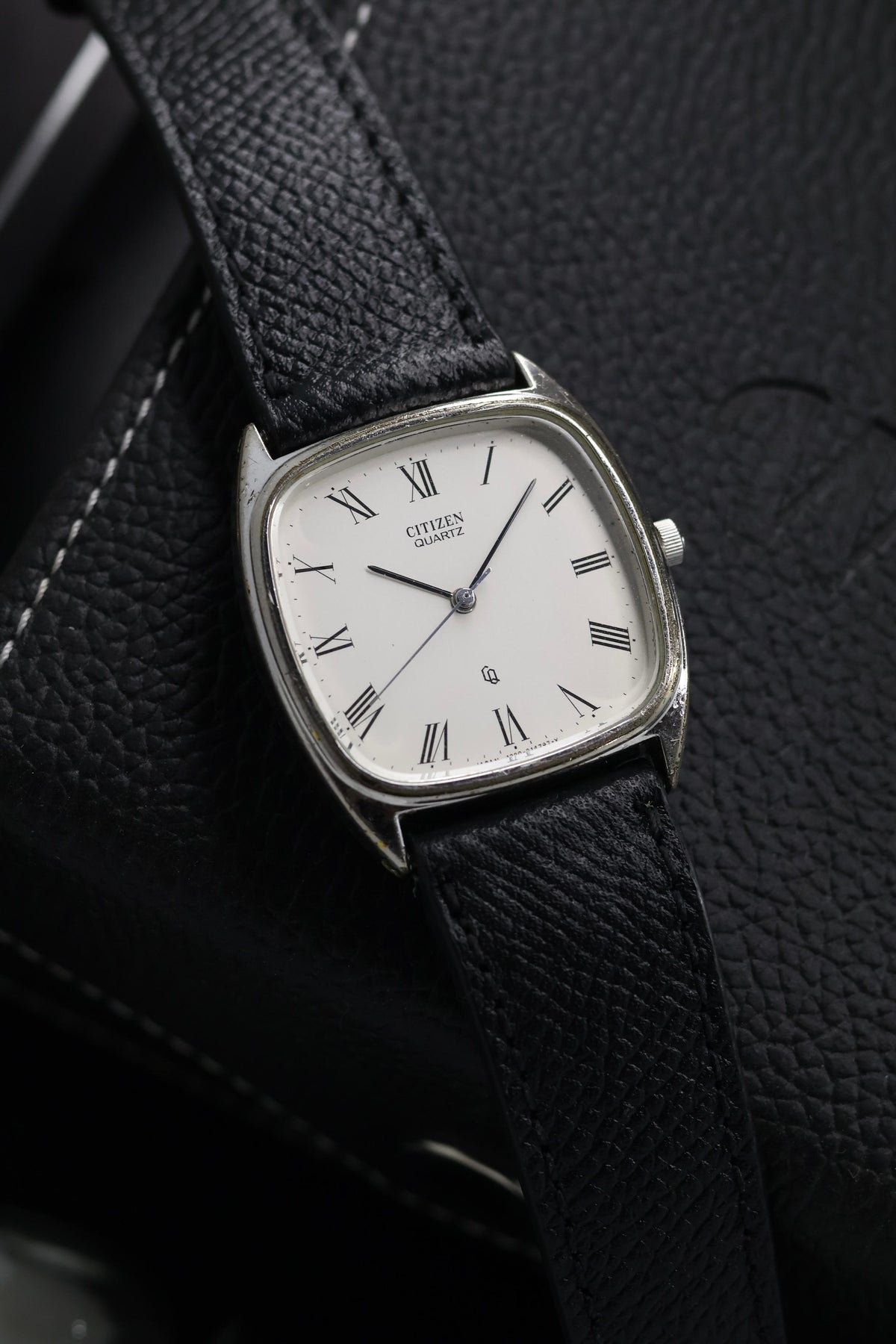 (JDM - Extremely Rare) Citizen Quartz Tank White Dial with PALLADIUM Plated Case - Quartz Vintage Watch (Pre Owned) - SE672