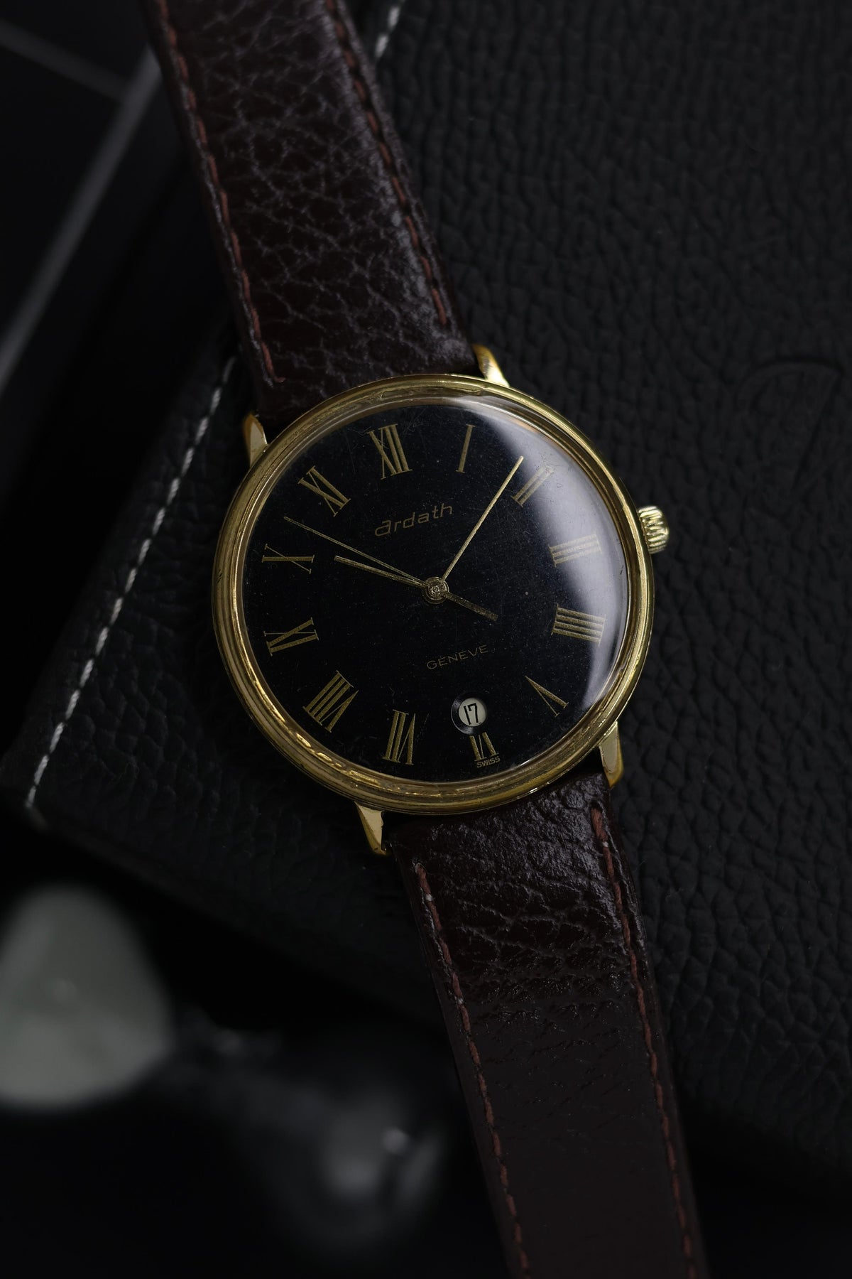(Super Rare) Ardath Geneve Swiss Automatic Black Dial - Automatic Swiss Vintage Watch (Pre Owned) - SE725