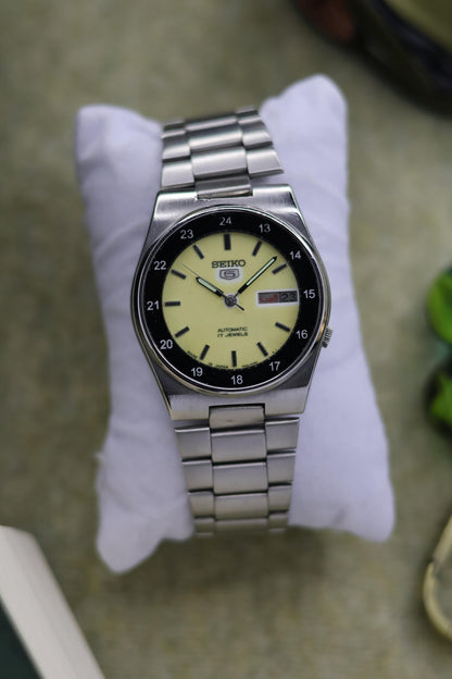 (Super Rare) 1986 Seiko 5 Railway Time Lume Dial - Automatic Vintage Watch (Pre Owned)