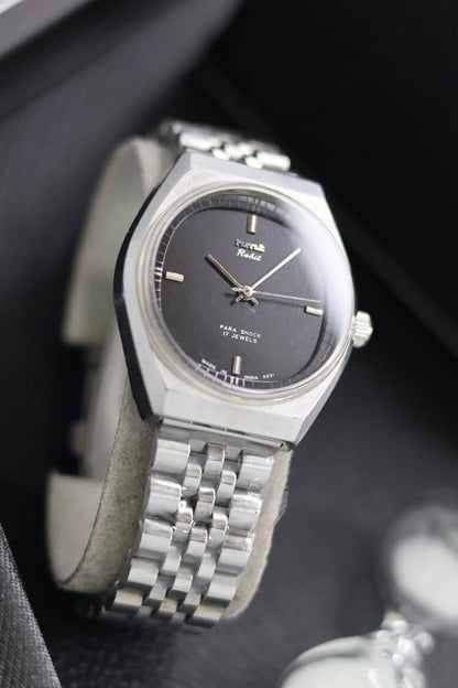 (Super Rare) Vintage HMT Rohit Black Dial - in Original Condition - Mechanical Hand Winding Watch (Pre Owned) - SE567