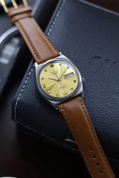 1997 Seiko 5 Gold Motif Dial - Automatic Vintage Watch (Pre Owned) - A257