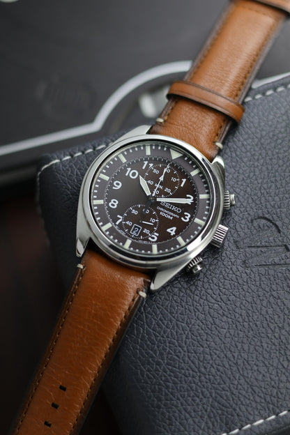 (Super Rare) Seiko Chronograph 100M Wine Dial (Pre Owned) - A327
