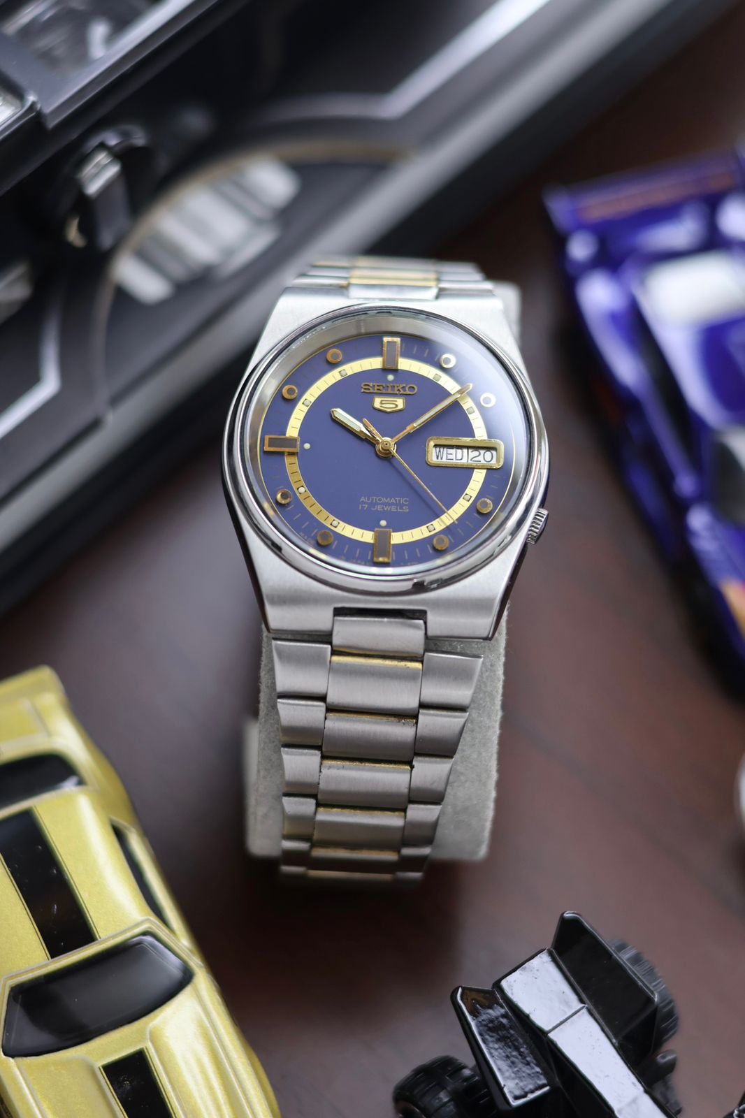 (Super Rare) 1986 Seiko 5 Navy Blue Motif Dial - Automatic Vintage Watch (Pre Owned) - SE493