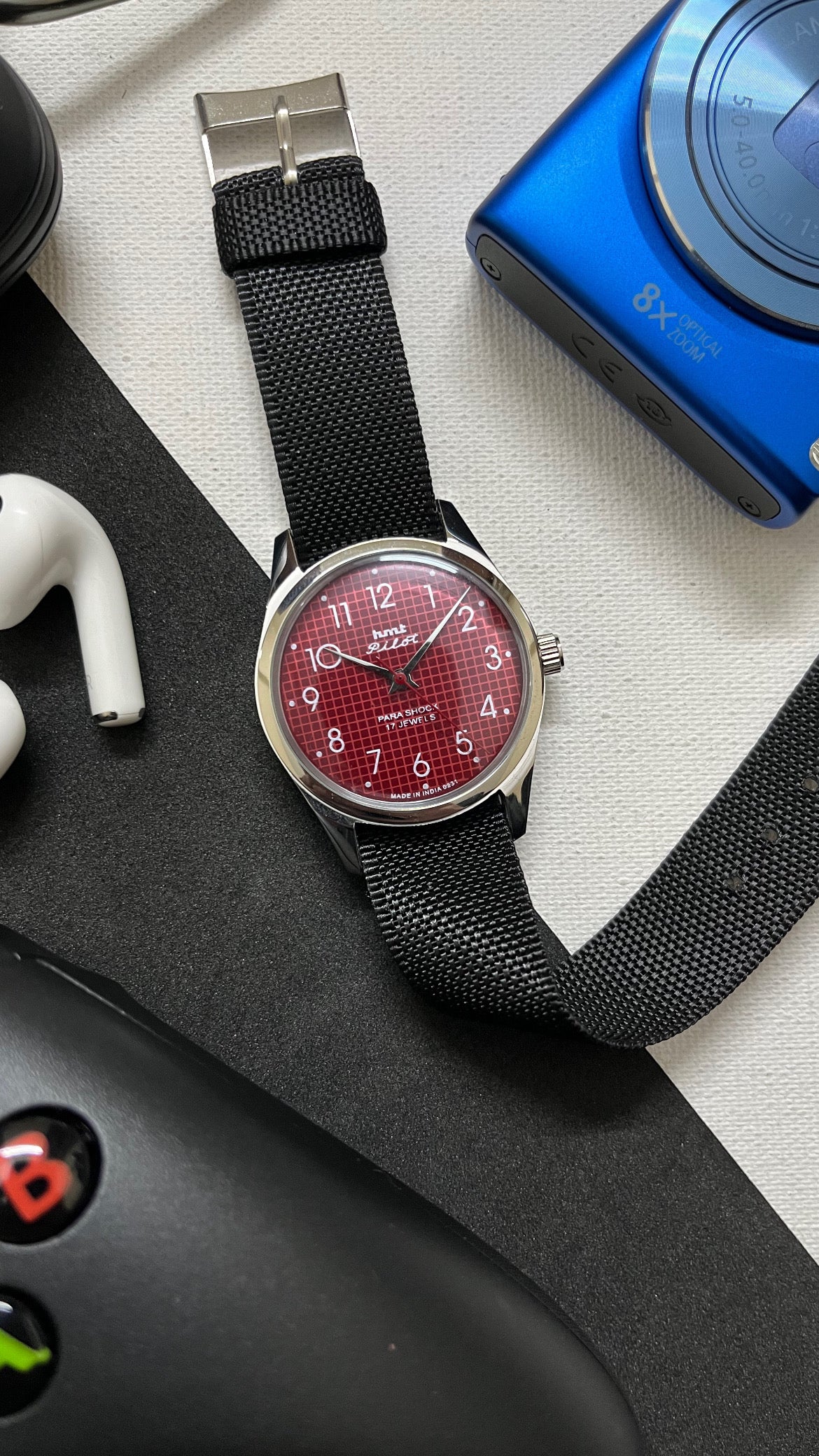 HMT Pilot Graph Dial - RED