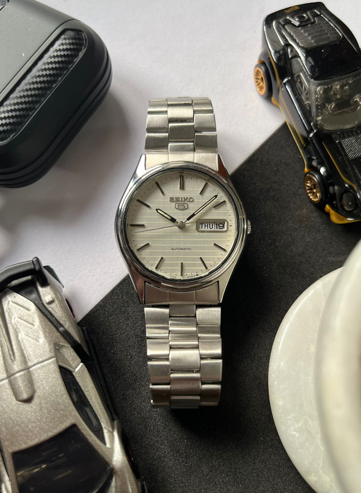 1974 Seiko 5 Grey Lined Dial (Pre Owned) #W02