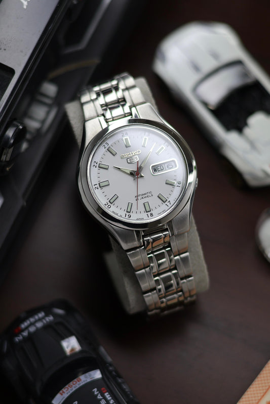 (Super Rare) Seiko 5 Railway Time White Dial with Glass Back - Automatic Vintage Watch (Pre Owned) - SE512