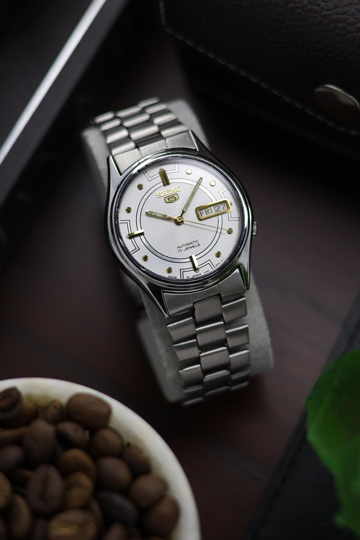 1983 Seiko 5 White Guilloche Dial - Automatic Vintage Watch (Pre Owned) - A117