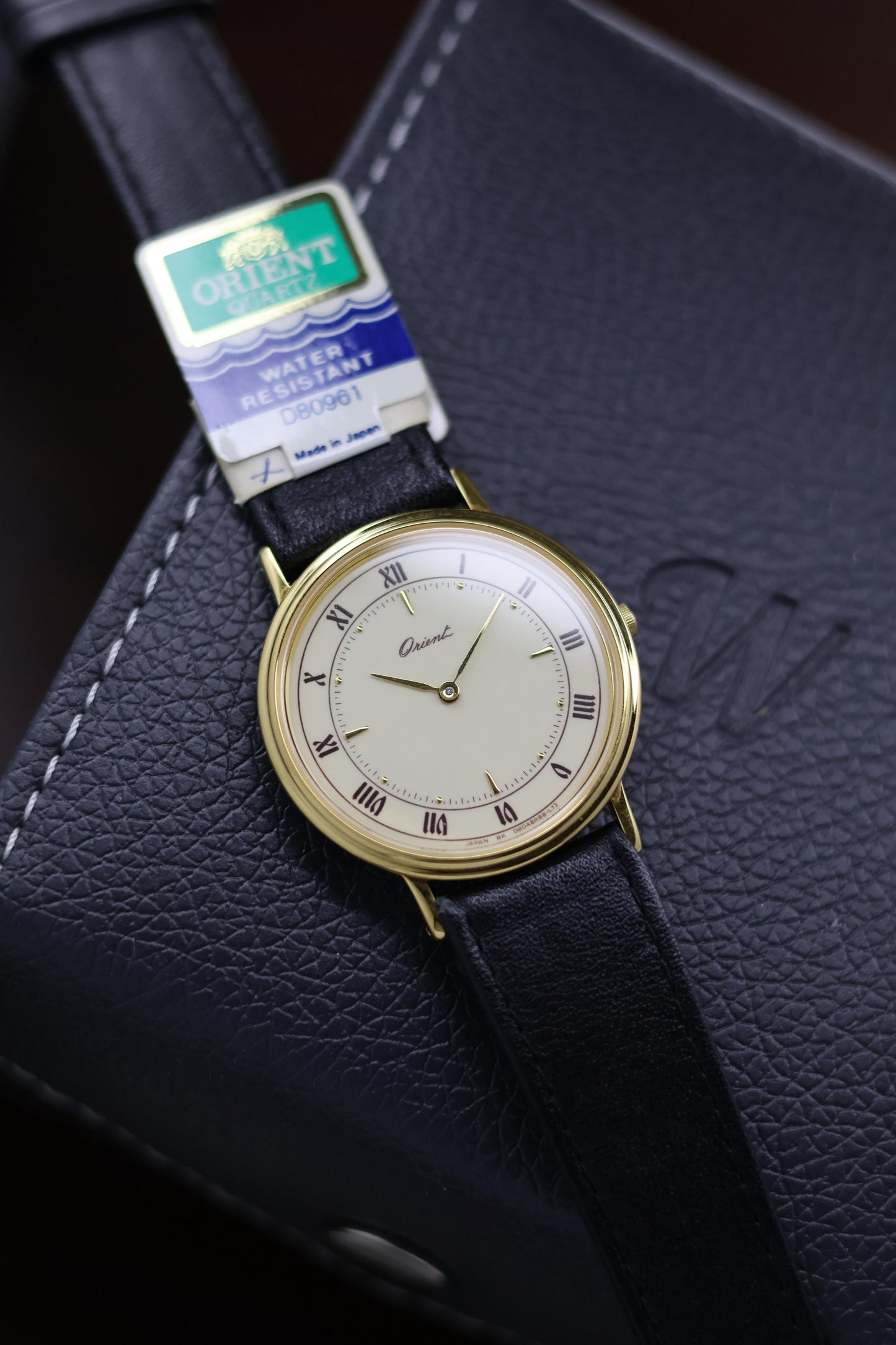 (JDM - Extremely Rare) NOS Orient Quartz Enamel Dial with 22K Gold Plated Case - Vintage Watch (Pre Owned)