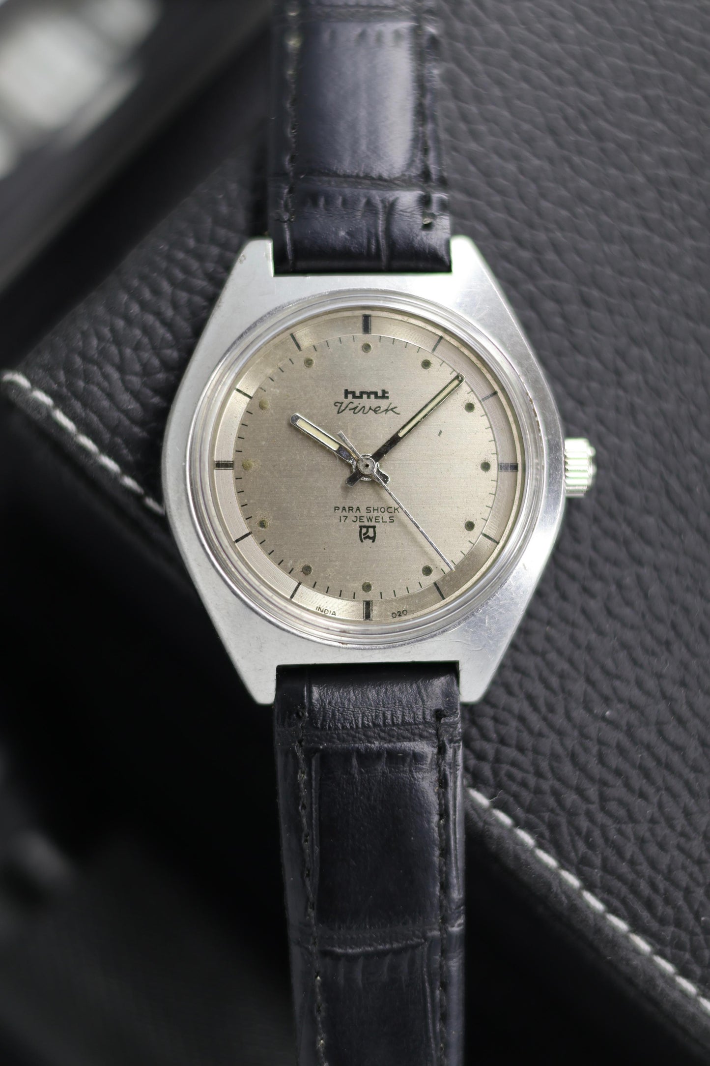 (Super Rare) Vintage HMT Vivek Silver Dial - in Original Condition - Mechanical Hand Winding Watch (Pre Owned) - SE611