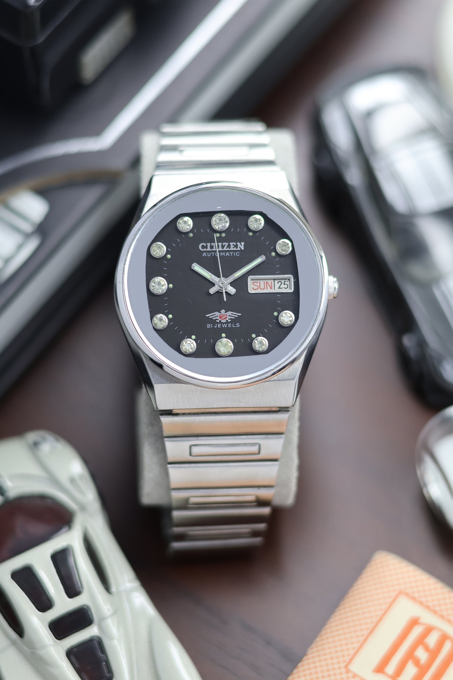 (Super Rare) Citizen Eagle 7 Black Dial with Mirror Frame and Jewelled Indices - Automatic Vintage Watch (Pre Owned) - SE421