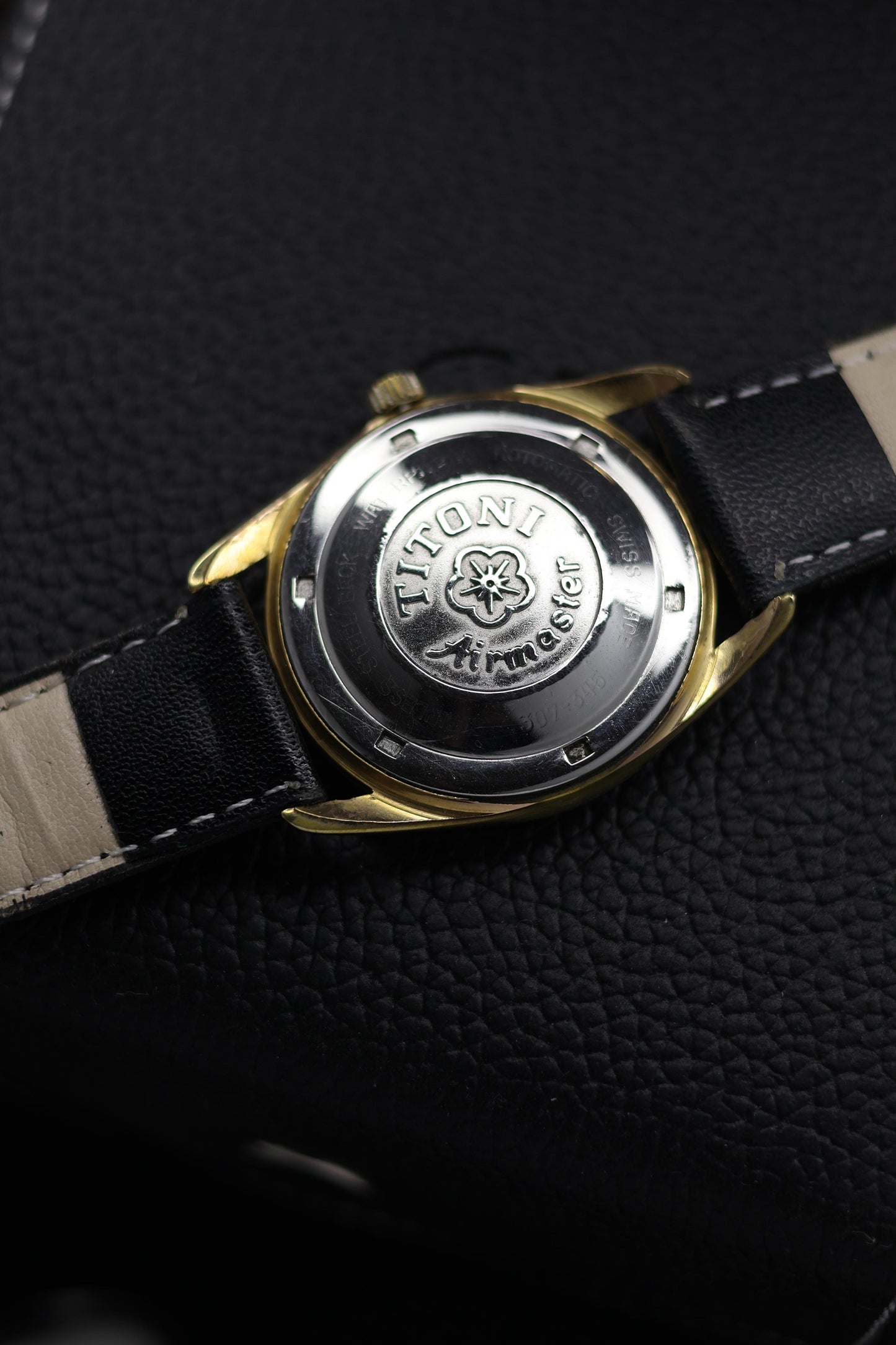 (Super Rare) TITONI Airmaster Rotomatic Champagne Patina Dial - Automatic Swiss Vintage Watch (Pre Owned) - SE648