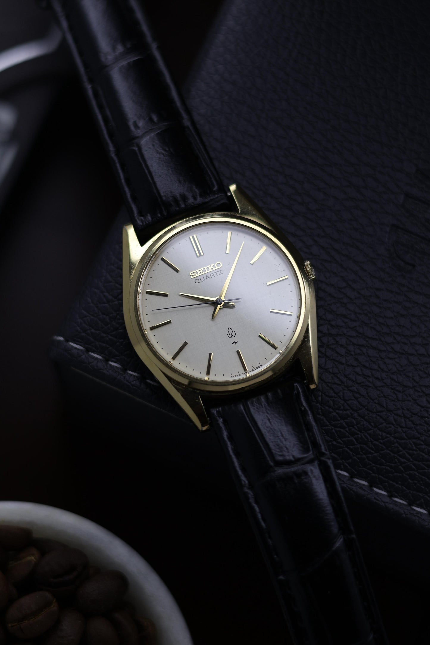 (JDM - Extremely Rare) 1979 Seiko LINEN Dial - Vintage Watch (Pre Owned) - A163