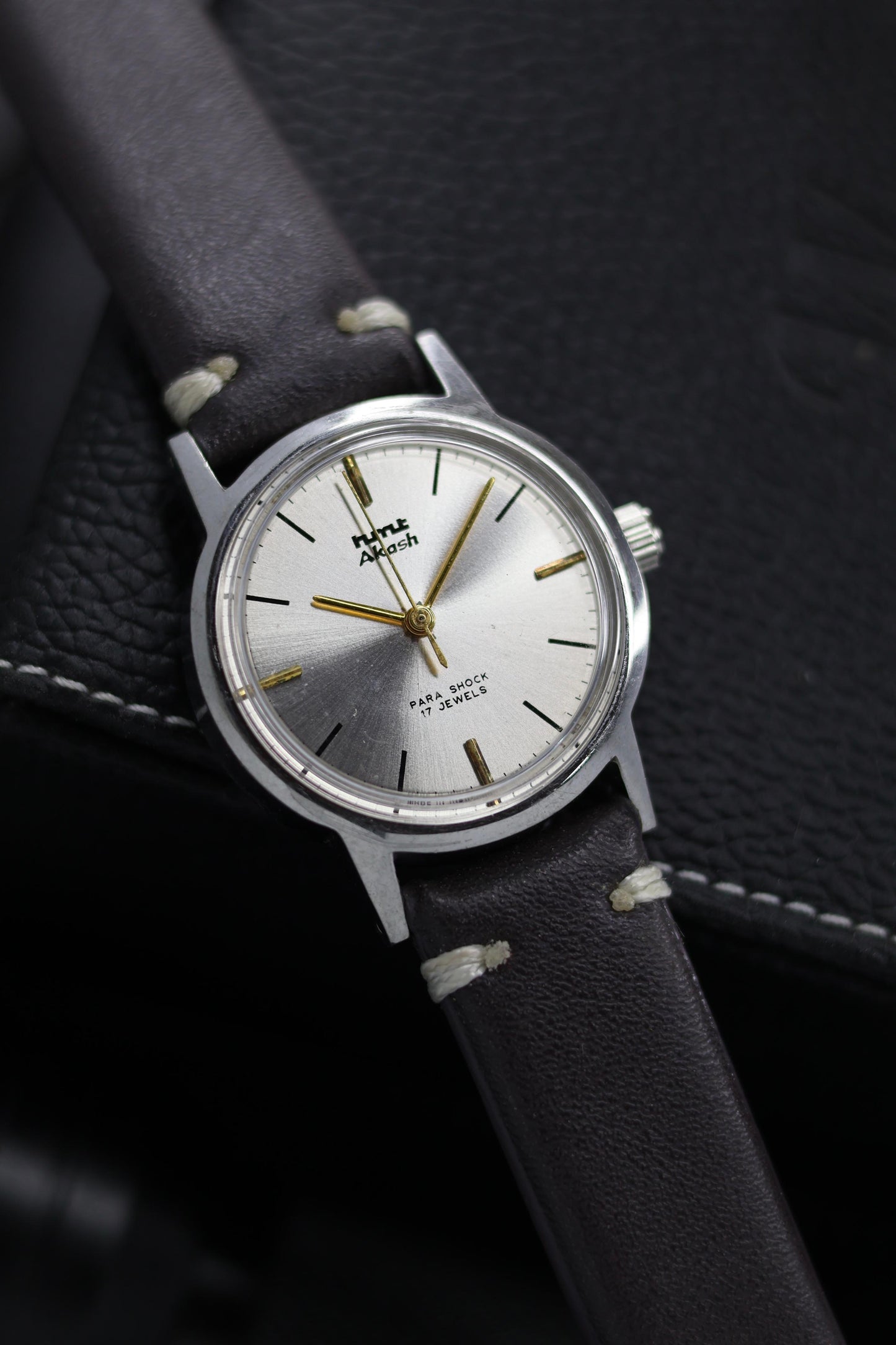 (Super Rare) Vintage HMT Akash Silver Dial - in Original Condition - Mechanical Hand Winding Watch (Pre Owned) - SE667