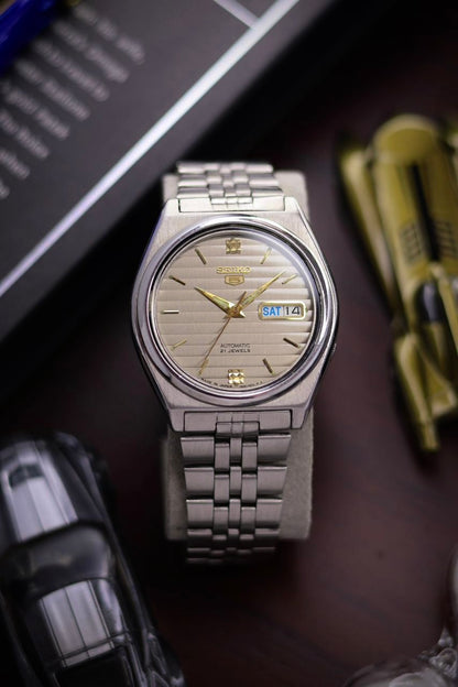 1996 Seiko 5 Grey Lined Dial - Automatic Vintage Watch (Pre Owned) - SE530