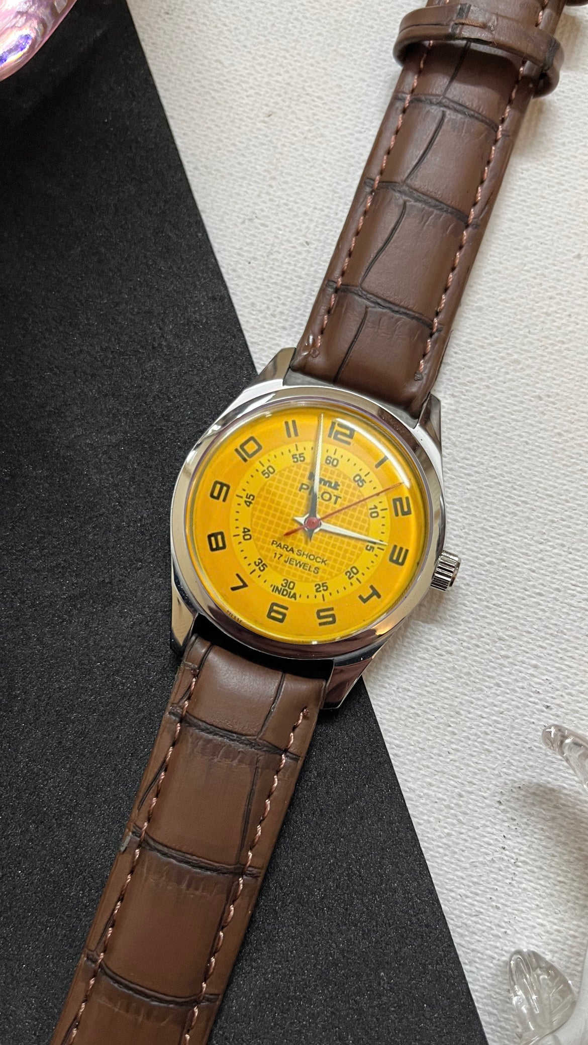 HMT Pilot - YELLOW