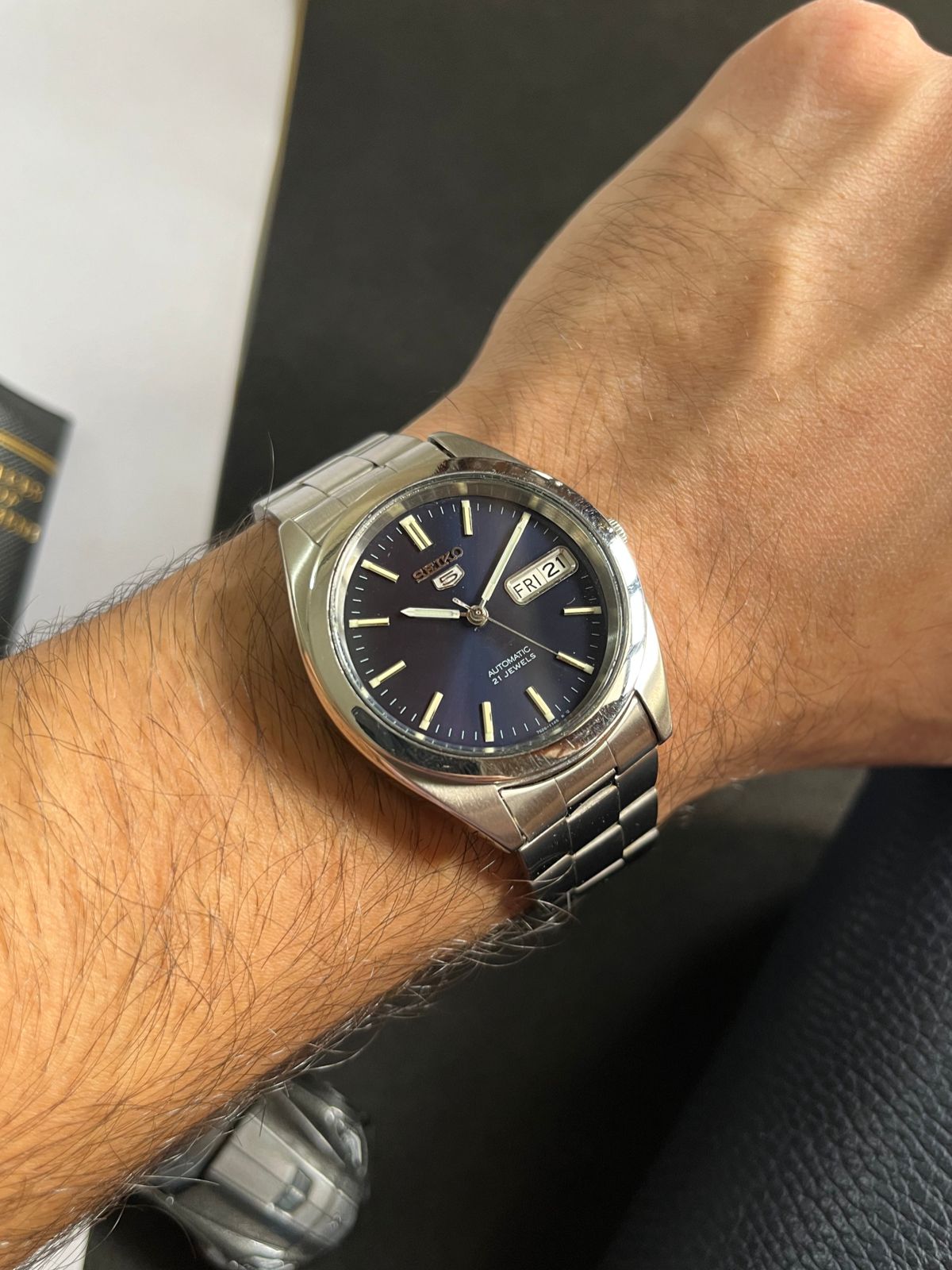 Seiko 5 Navy Blue Sunray Dial (Pre Owned)