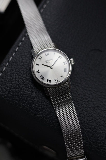 (Extremely Rare) LONGINES Ladies 17J Mechanical Hand-Winding Silver Dial with Integrated Mesh Bracelet - Swiss Vintage Watch (Pre Owned) - SE526