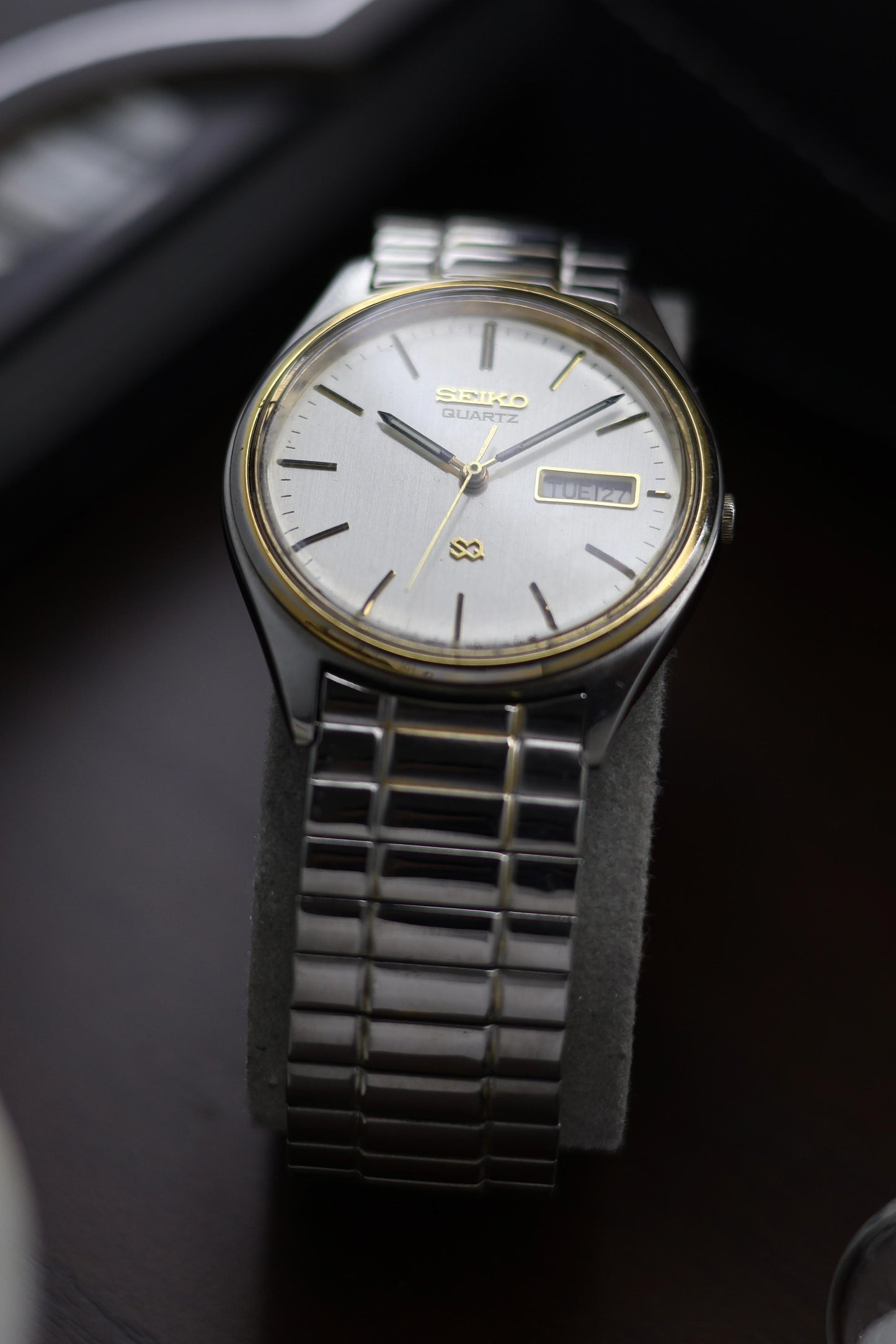 (JDM - Extremely Rare) 1989 Seiko SQ White Dial - Quartz Vintage Watch (Pre Owned) - A400