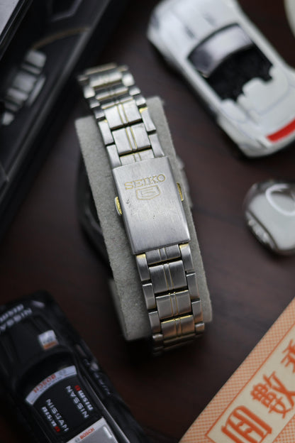 Seiko 5 SNK559 Railway Time White Dial with Glass Back - Automatic Vintage Watch (Pre Owned) - SE517