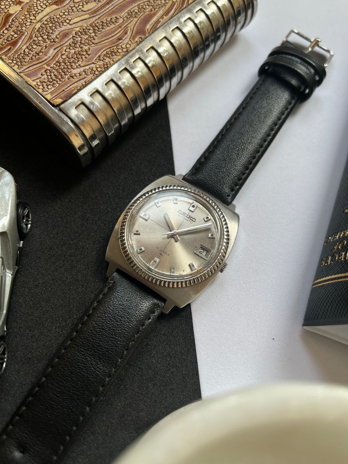 (Super Rare) 1970s Seiko President Square Case with Fluted Bezel (Pre Owned)