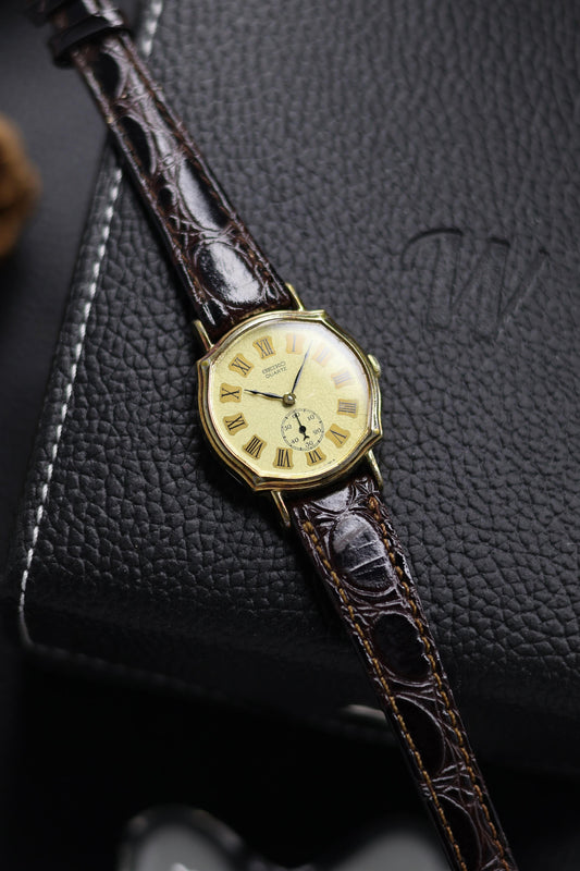 (JDM - ULTRA RARE) 1981 Seiko Ladies Gold Plated Embossed Dial with Small Seconds - Quartz Vintage Watch (Pre Owned) - SE400