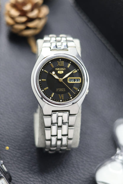 (Super Rare) Seiko 5 Black Roman Dial with Glass Back - Automatic Vintage Watch (Pre Owned) - SE650