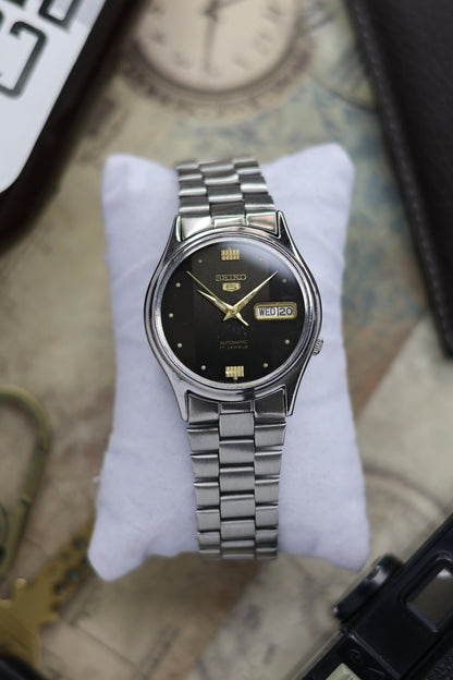 1993 Seiko 5 Black Motif Dial - Automatic Vintage Watch (Pre Owned)