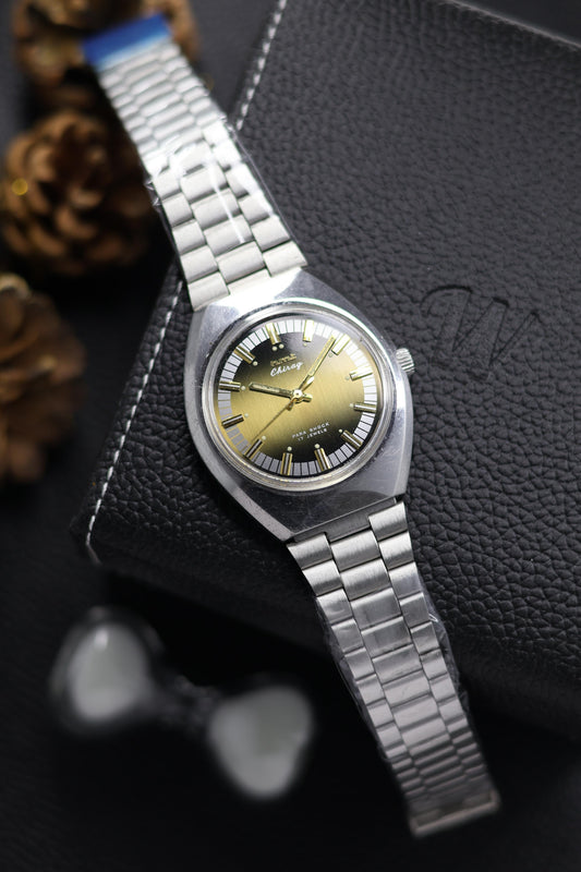 Vintage HMT Chirag Gradient Dial - in Original Condition - Mechanical Hand Winding Watch (Pre Owned) - A564
