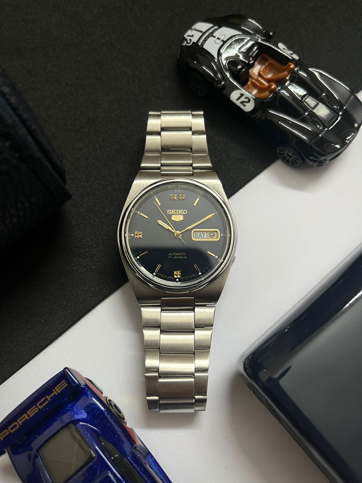 Seiko 5 Dark Blue Mirror Dial (Pre Owned)