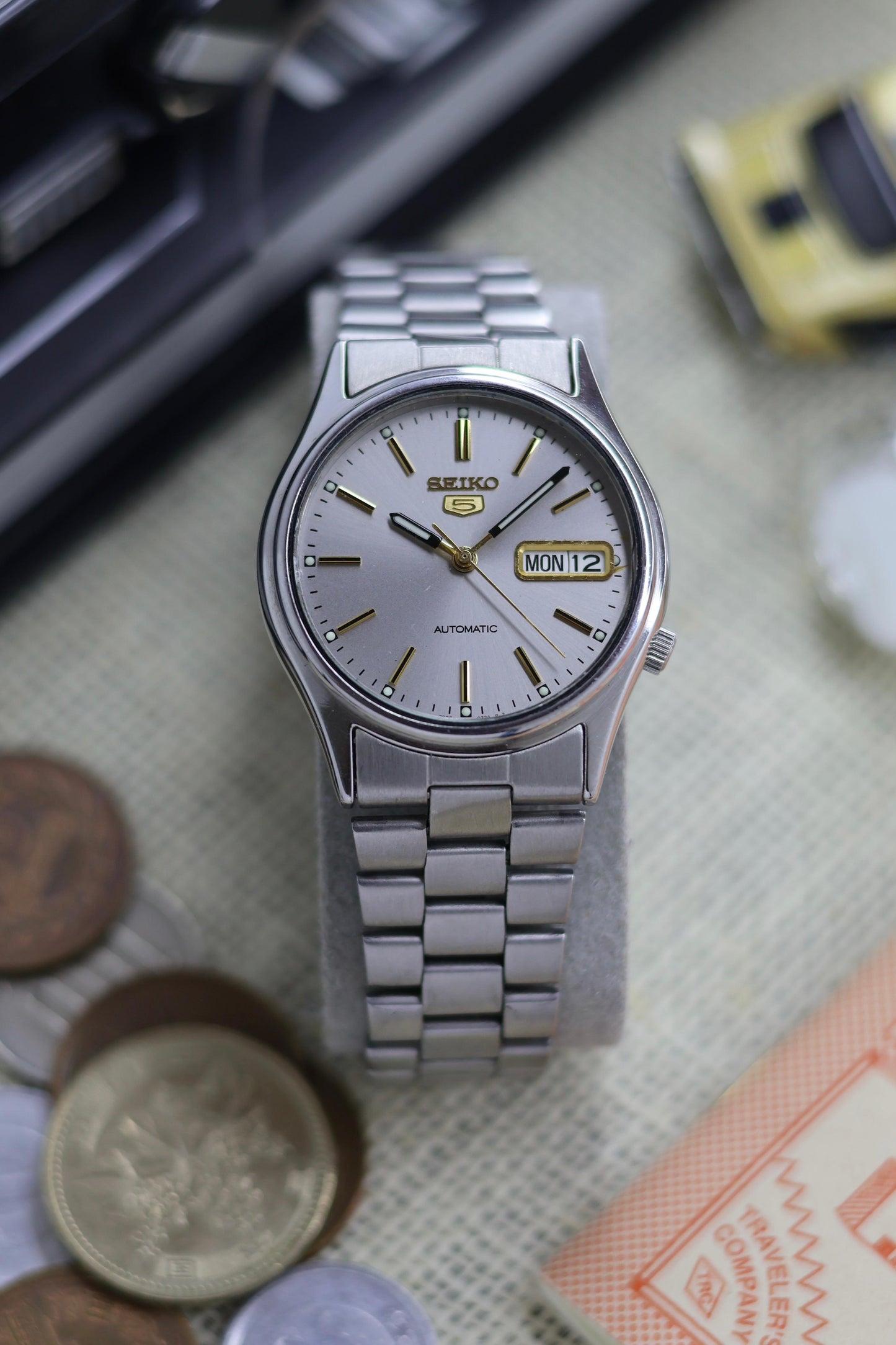 Seiko 5 SNXJ65 Silver Sunray Dial with Glass Back - Automatic Vintage Watch (Pre Owned) - SE501