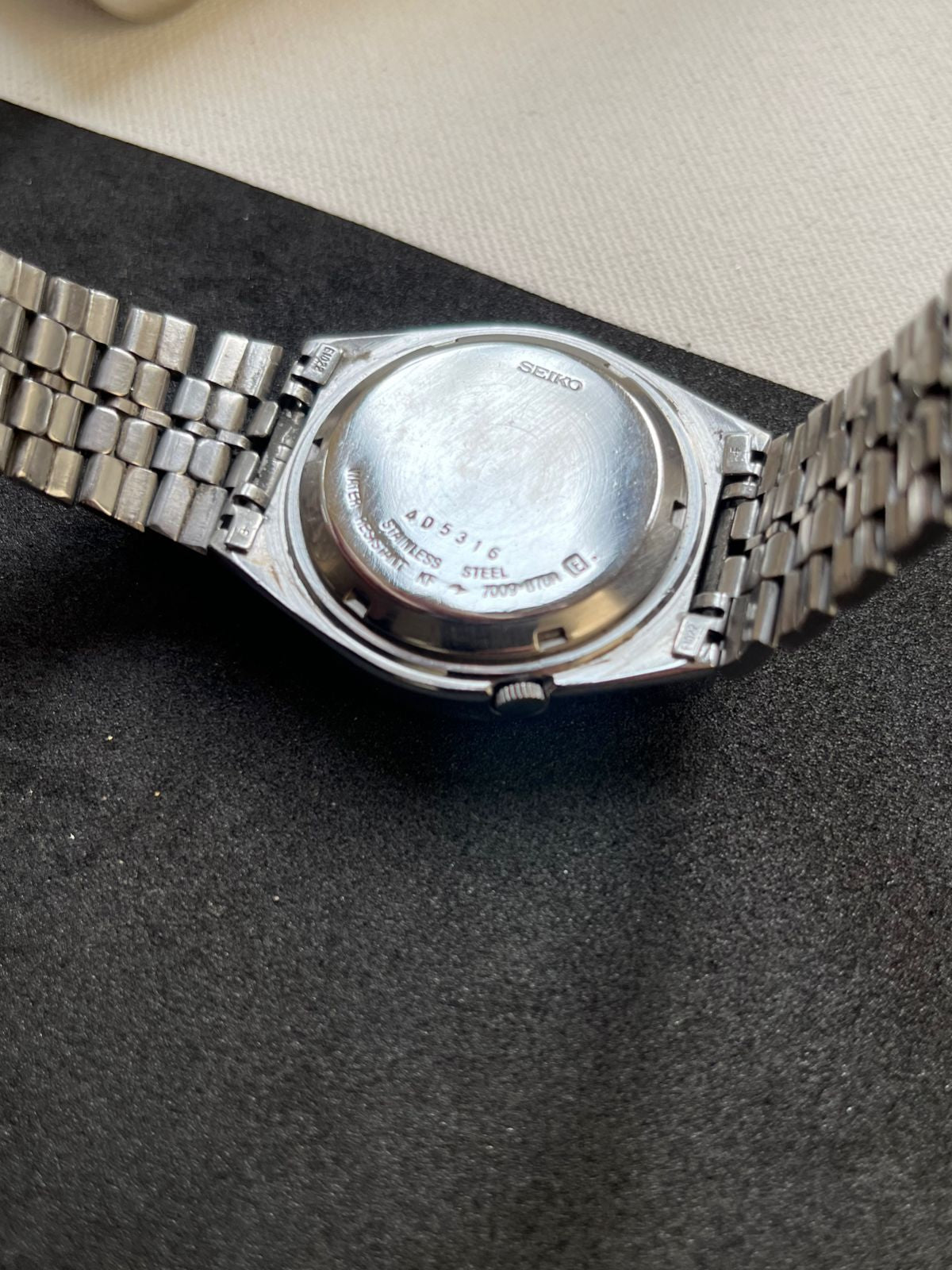 Seiko 5 - Dark Grey Patterned Dial (Pre Owned)