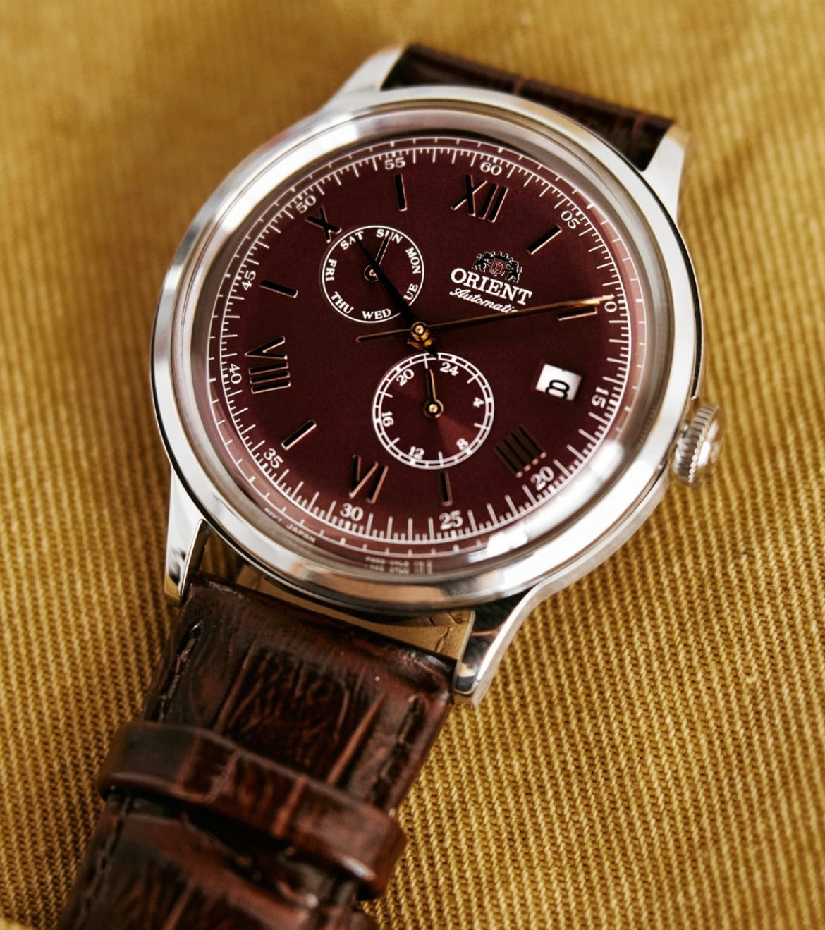 Orient Bambino 40.5mm (Red Dial) Version 8 RA-AK0705R with Weekly Calendar (Imported)