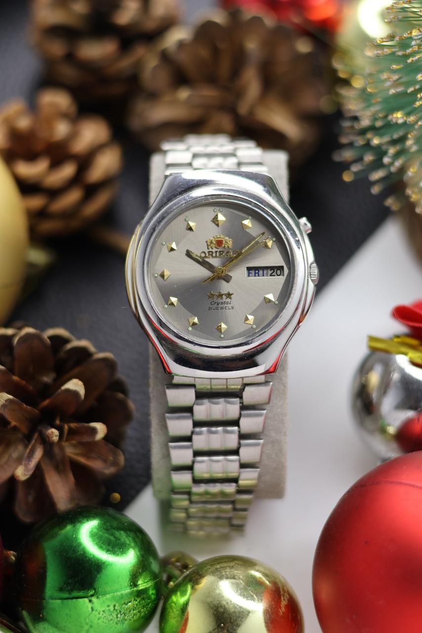 (Super Rare) Orient Tri-Star Crystal Silver Dial - Automatic Vintage Watch (Pre Owned) - SE511