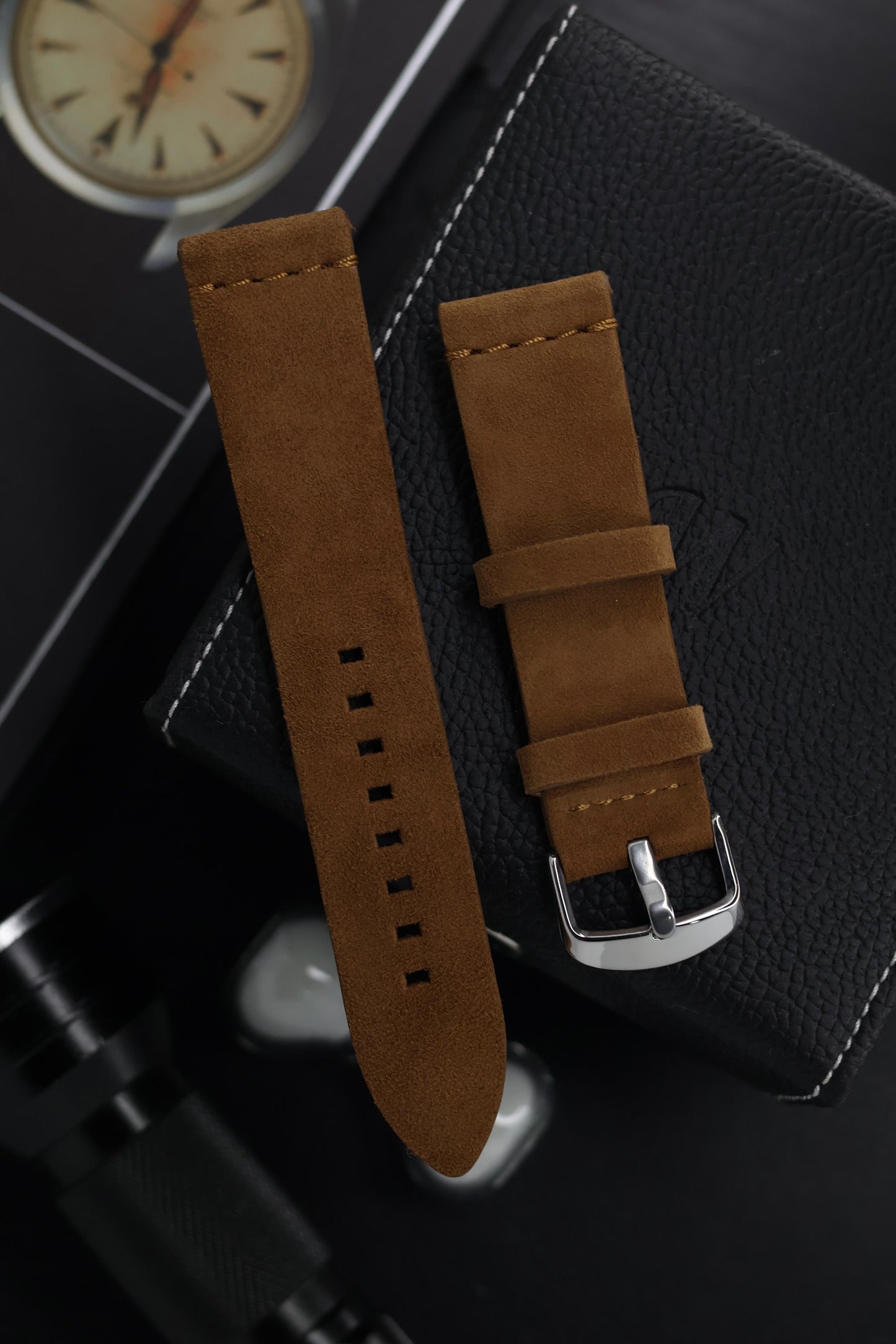 PREMIUM Suede Leather Watch Strap (22mm) - with FREE Strap Tool!