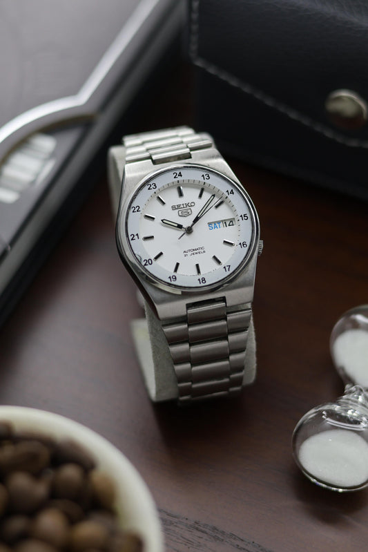 Seiko 5 Railway Time White Dial with Glass Back - Automatic Vintage Watch (Pre Owned) - A365